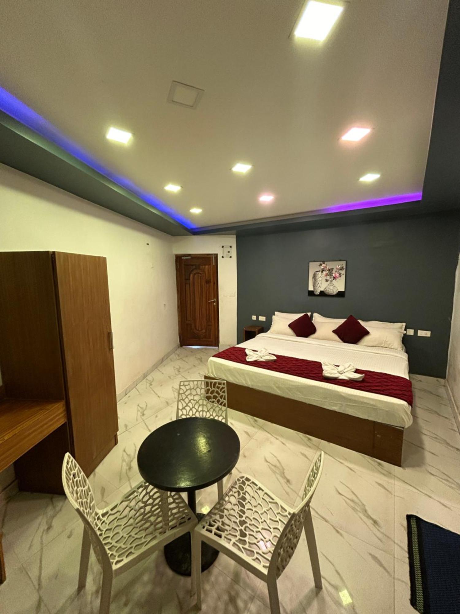 G Hotel Kottakuppam Exteriör bild